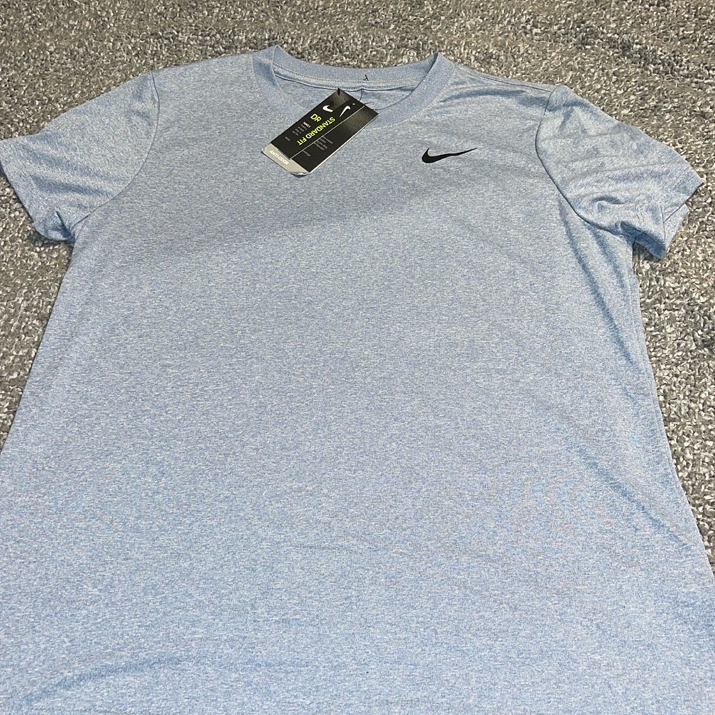 Womens Nike Tee